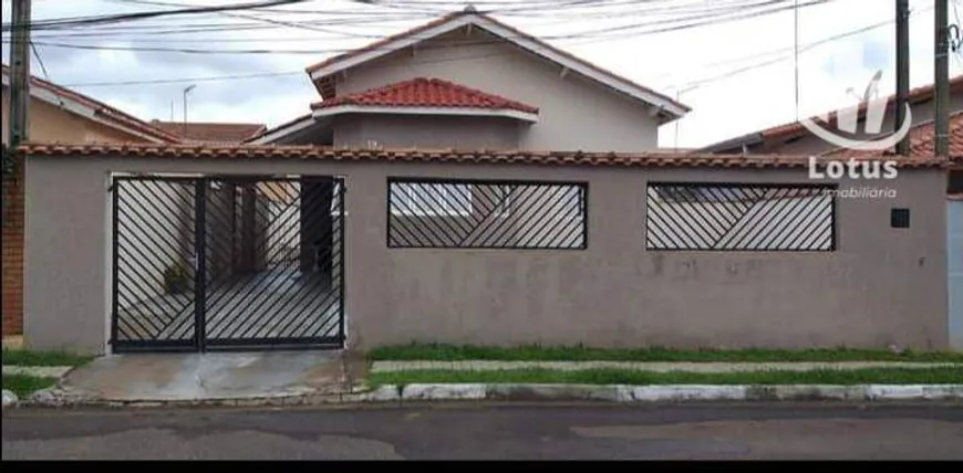 Foto 1 de Casa com 3 Quartos à venda, 75m² em Jardim Santo Antônio, Jaguariúna