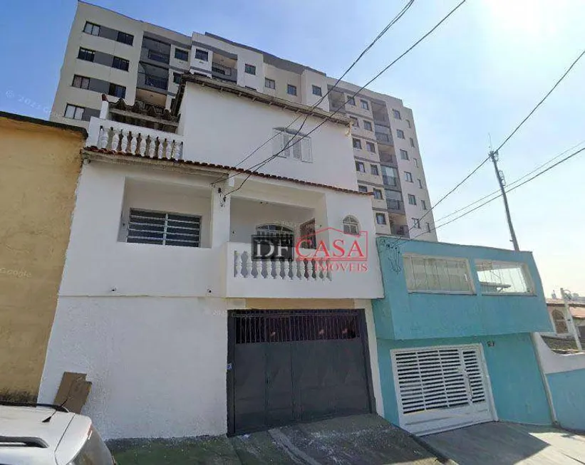 Foto 1 de Sobrado com 3 Quartos à venda, 151m² em Itaquera, São Paulo