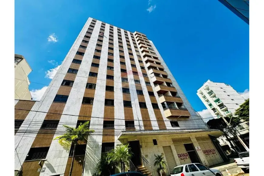 Foto 1 de Apartamento com 4 Quartos à venda, 128m² em São Mateus, Juiz de Fora