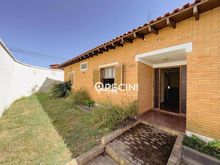 Foto 1 de Casa com 4 Quartos à venda, 345m² em Centro, Rio Claro