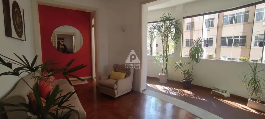 Foto 1 de Apartamento com 3 Quartos à venda, 225m² em Copacabana, Rio de Janeiro