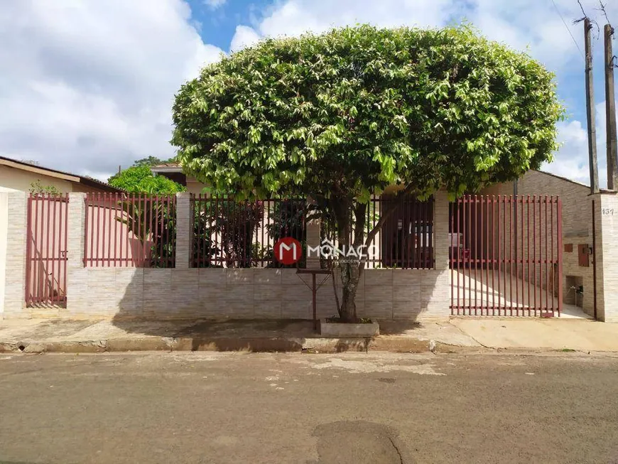 Foto 1 de Casa com 4 Quartos à venda, 180m² em Santiago, Londrina