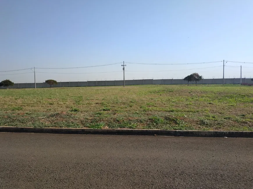 Foto 1 de Lote/Terreno à venda, 300m² em Residencial Fazenda Pinheirinho, Rio das Pedras