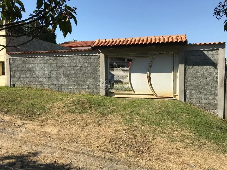 Foto 1 de Fazenda/Sítio com 2 Quartos à venda, 231m² em Vila Paraíso, Limeira