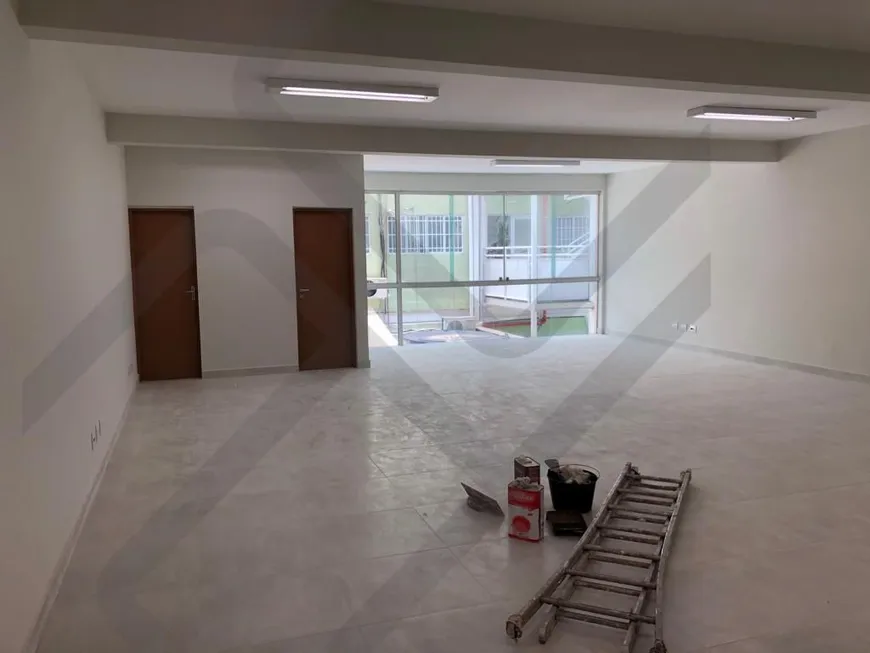 Foto 1 de Sala Comercial para alugar, 90m² em Aldeia da Serra, Barueri