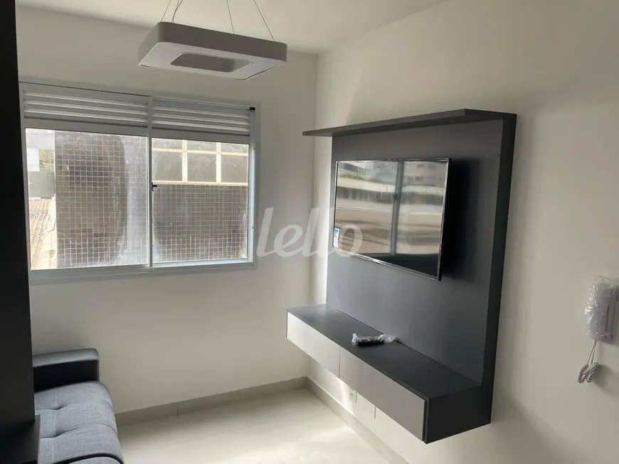 Foto 1 de Apartamento com 1 Quarto para alugar, 28m² em Barra Funda, São Paulo