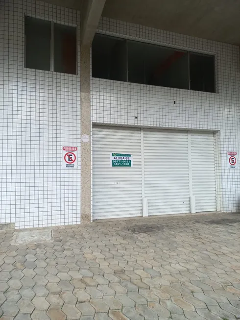 Foto 1 de Ponto Comercial para alugar, 180m² em Sagrada Família, Belo Horizonte