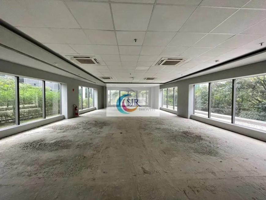 Foto 1 de Sala Comercial para alugar, 300m² em Vila Olímpia, São Paulo