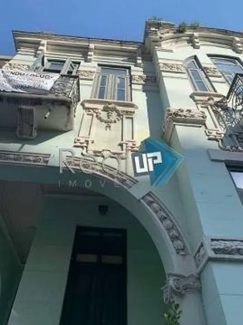 Foto 1 de Casa com 13 Quartos à venda, 437m² em Laranjeiras, Rio de Janeiro