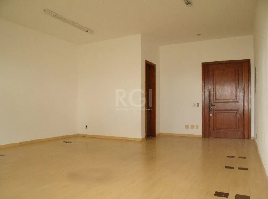 Foto 1 de Sala Comercial à venda, 37m² em Higienópolis, Porto Alegre