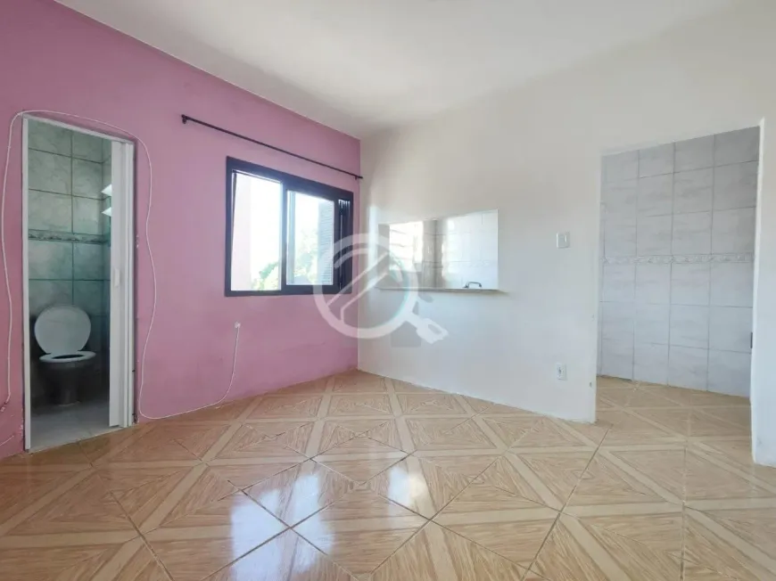 Foto 1 de Apartamento com 1 Quarto para alugar, 28m² em Azenha, Porto Alegre