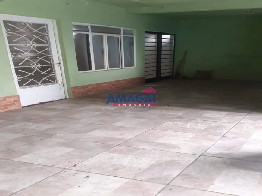 Foto 1 de Casa com 2 Quartos à venda, 165m² em Jardim Nova Esperanca, Jacareí