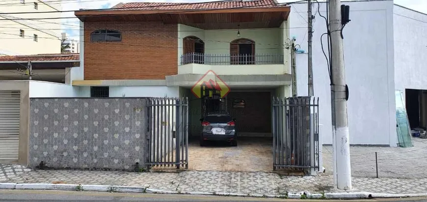 Foto 1 de Sobrado com 6 Quartos para venda ou aluguel, 400m² em Jardim das Nações, Taubaté