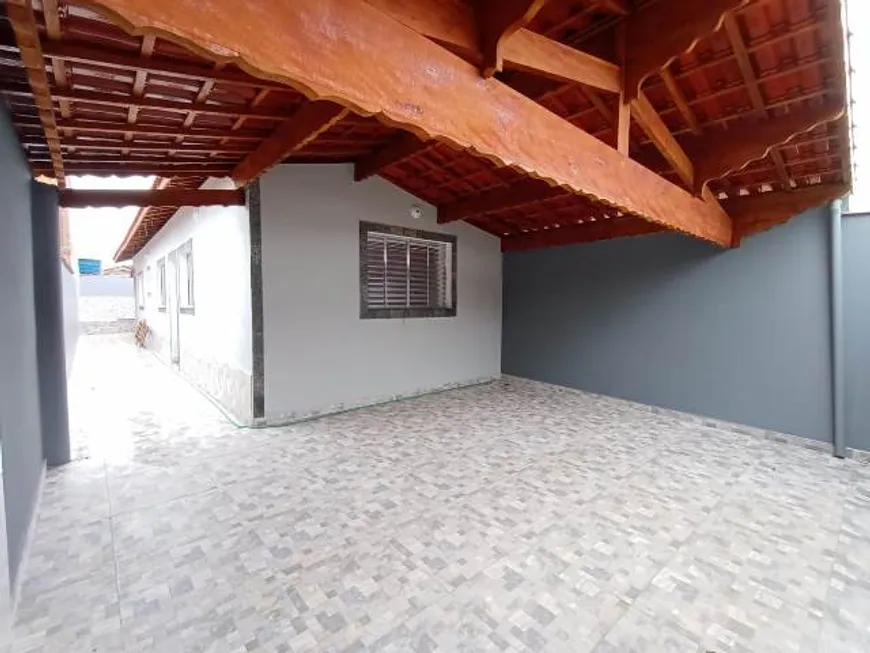 Foto 1 de Casa com 2 Quartos à venda, 82m² em Balneario Samas, Mongaguá