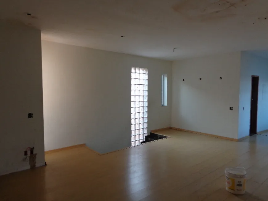 Foto 1 de Imóvel Comercial com 3 Quartos para alugar, 140m² em Vila Isabel, Rio de Janeiro