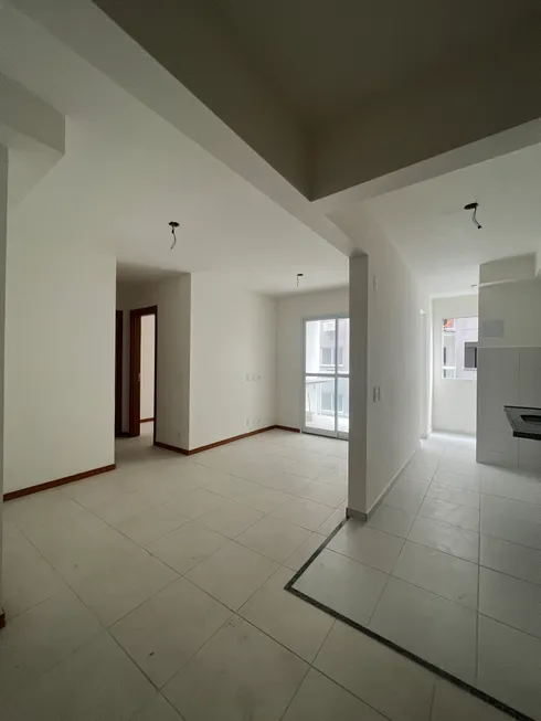 Foto 1 de Apartamento com 2 Quartos para venda ou aluguel, 60m² em Mutondo, São Gonçalo