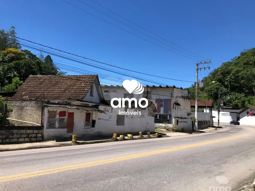 Foto 1 de Lote/Terreno à venda, 1m² em Primeiro de Maio, Brusque