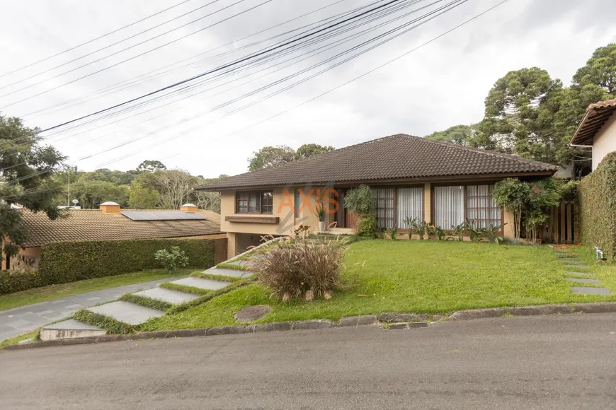 Foto 1 de Casa de Condomínio com 4 Quartos à venda, 630m² em Santo Inácio, Curitiba