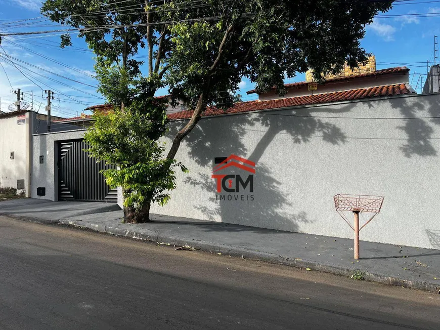 Foto 1 de Casa com 3 Quartos à venda, 175m² em Setor Goiânia 2, Goiânia