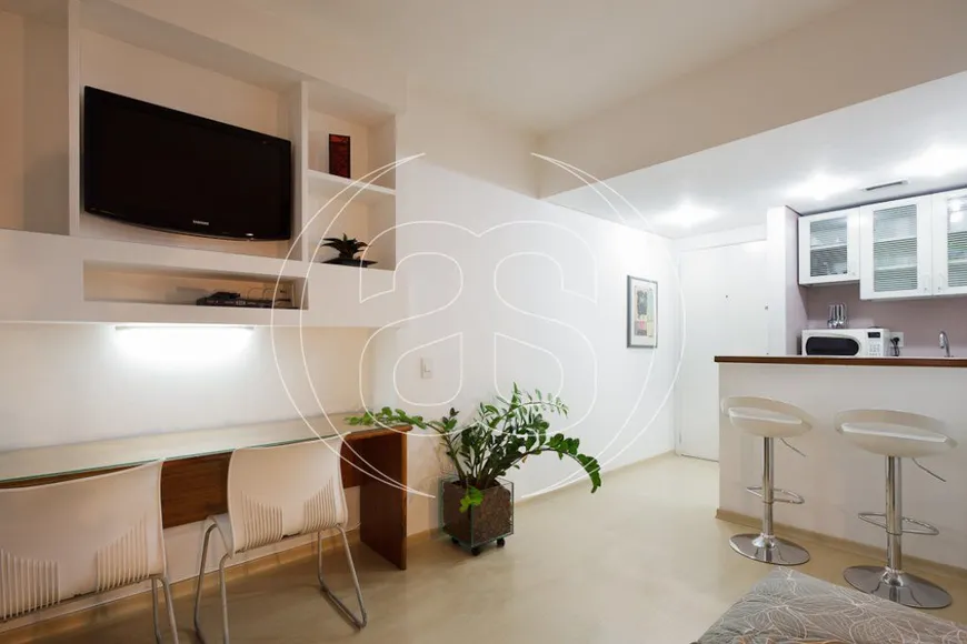 Foto 1 de Apartamento com 1 Quarto à venda, 24m² em Moema, São Paulo