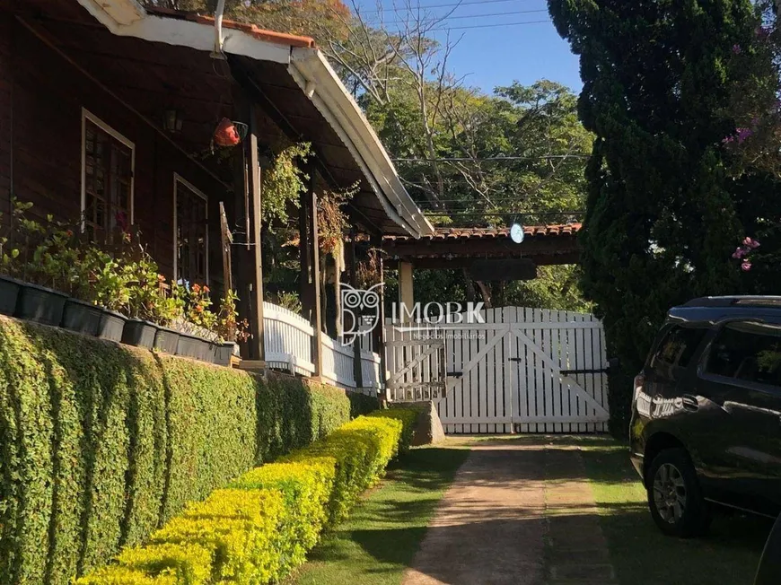 Foto 1 de Fazenda/Sítio com 3 Quartos à venda, 250m² em Jardim Currupira, Jundiaí