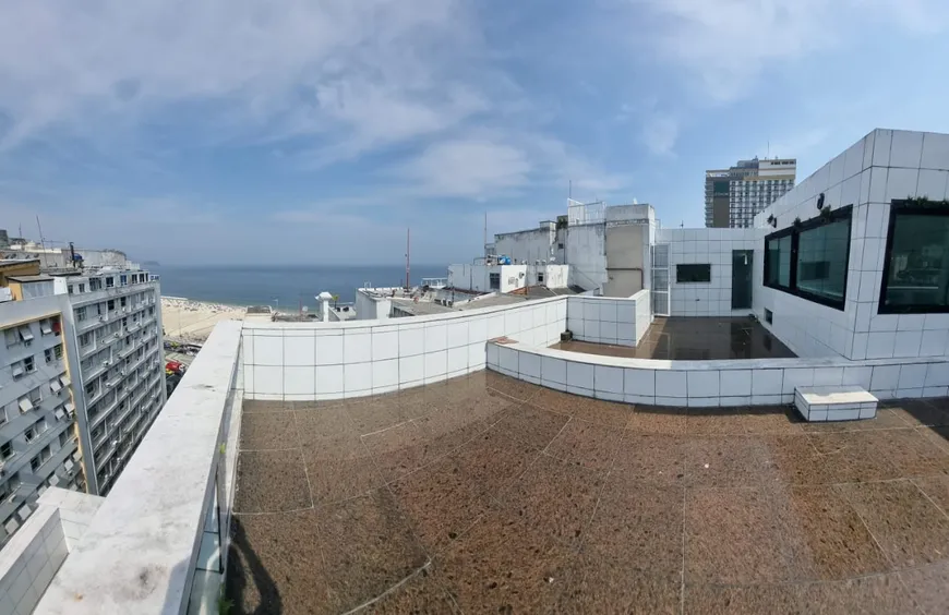 Foto 1 de Cobertura com 5 Quartos à venda, 350m² em Copacabana, Rio de Janeiro