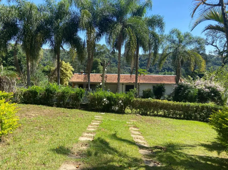 Foto 1 de Casa com 1 Quarto à venda, 3050m² em Estacao de Moreiras, Mairinque