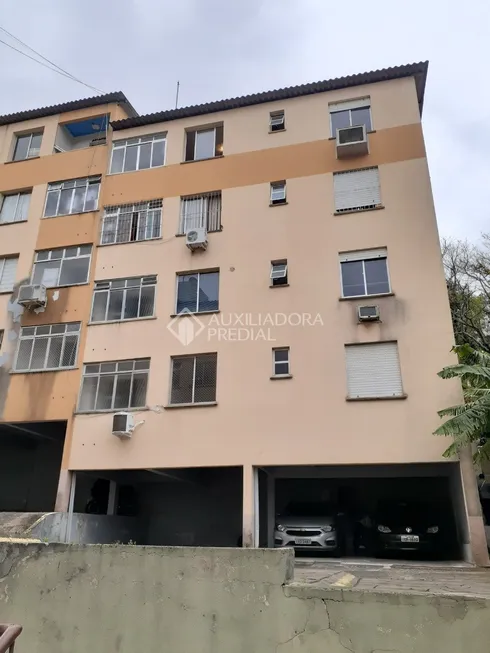 Foto 1 de Apartamento com 2 Quartos à venda, 57m² em Teresópolis, Porto Alegre