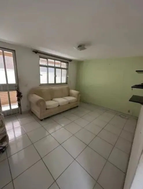 Foto 1 de Casa com 2 Quartos à venda, 52m² em Dom Avelar, Salvador