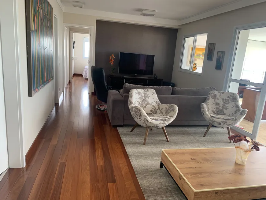 Foto 1 de Apartamento com 3 Quartos à venda, 143m² em Vila Gumercindo, São Paulo