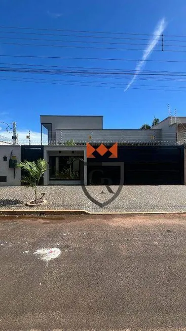 Foto 1 de Casa com 3 Quartos à venda, 226m² em Parque das Laranjeiras, Rio Verde