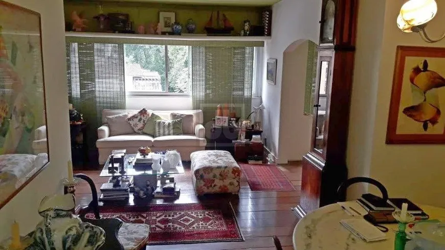 Foto 1 de Apartamento com 4 Quartos à venda, 126m² em Lagoa, Rio de Janeiro