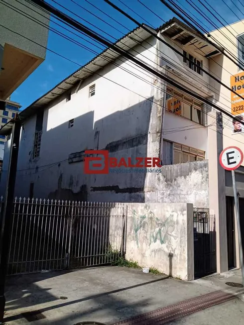 Foto 1 de Casa com 5 Quartos à venda, 197m² em Centro, Florianópolis