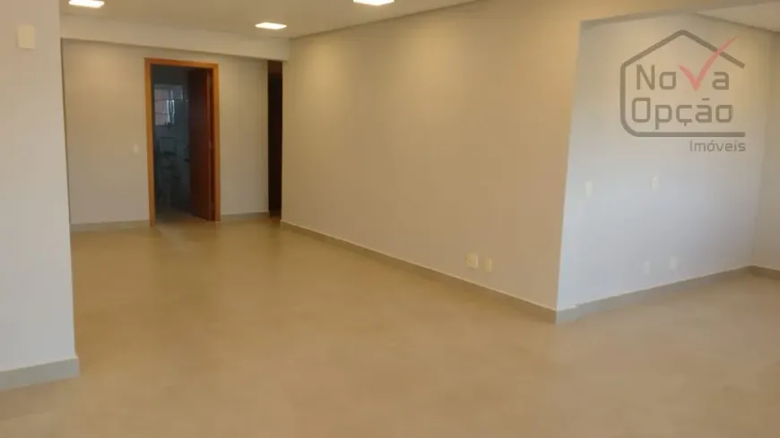 Foto 1 de Apartamento com 3 Quartos para alugar, 145m² em Jardim Prudência, São Paulo