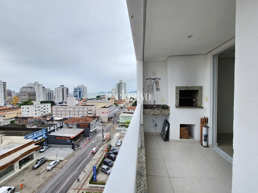 Foto 1 de Apartamento com 2 Quartos à venda, 75m² em Estreito, Florianópolis