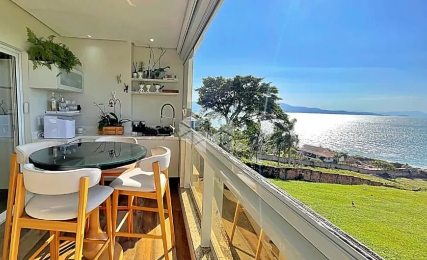 Foto 1 de Apartamento com 3 Quartos à venda, 129m² em Jurerê, Florianópolis