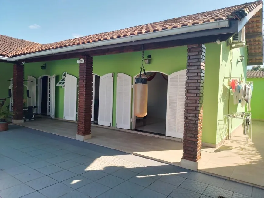 Foto 1 de Casa com 2 Quartos à venda, 278m² em Belas Artes, Itanhaém