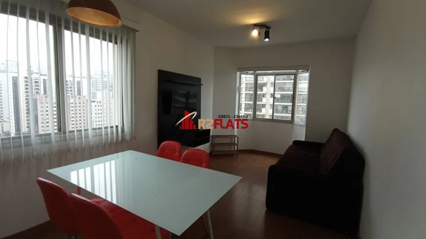 Foto 1 de Flat com 1 Quarto para alugar, 42m² em Vila Nova Conceição, São Paulo