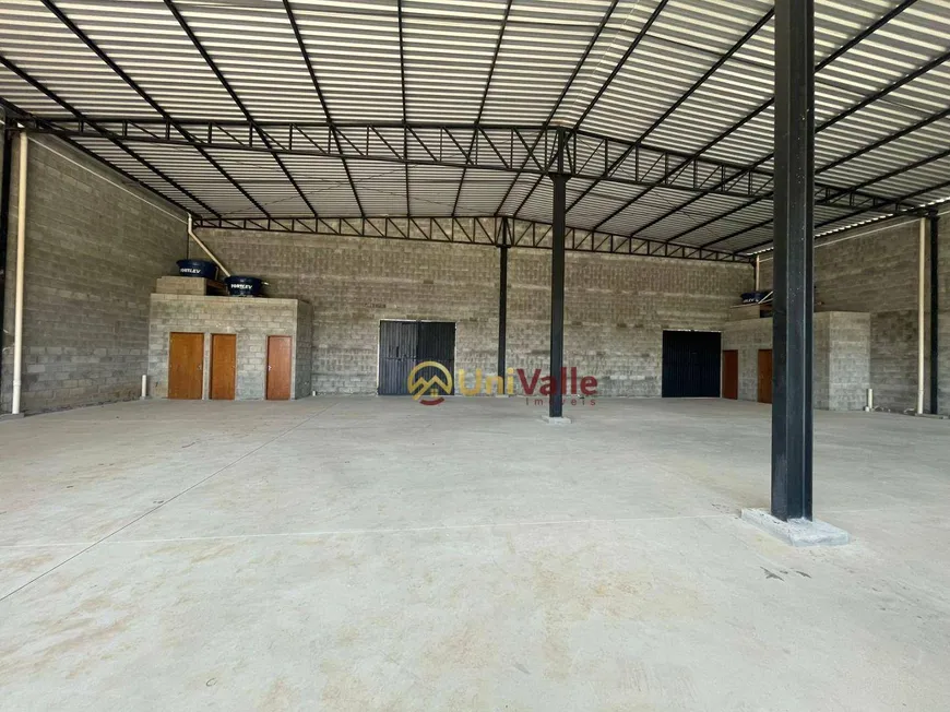 Foto 1 de Galpão/Depósito/Armazém para venda ou aluguel, 220m² em Itapecerica, Taubaté