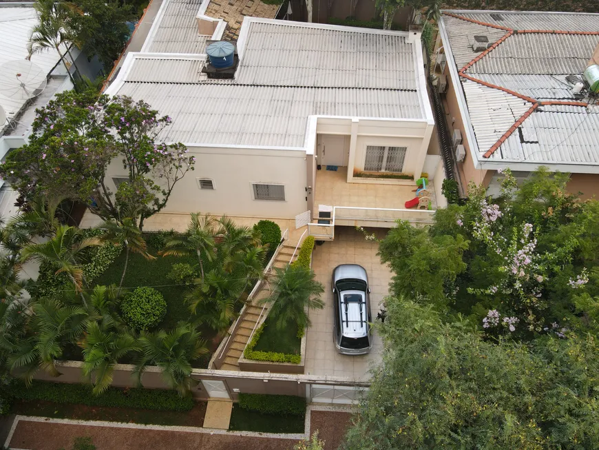 Foto 1 de Casa com 4 Quartos à venda, 220m² em Alto da Lapa, São Paulo