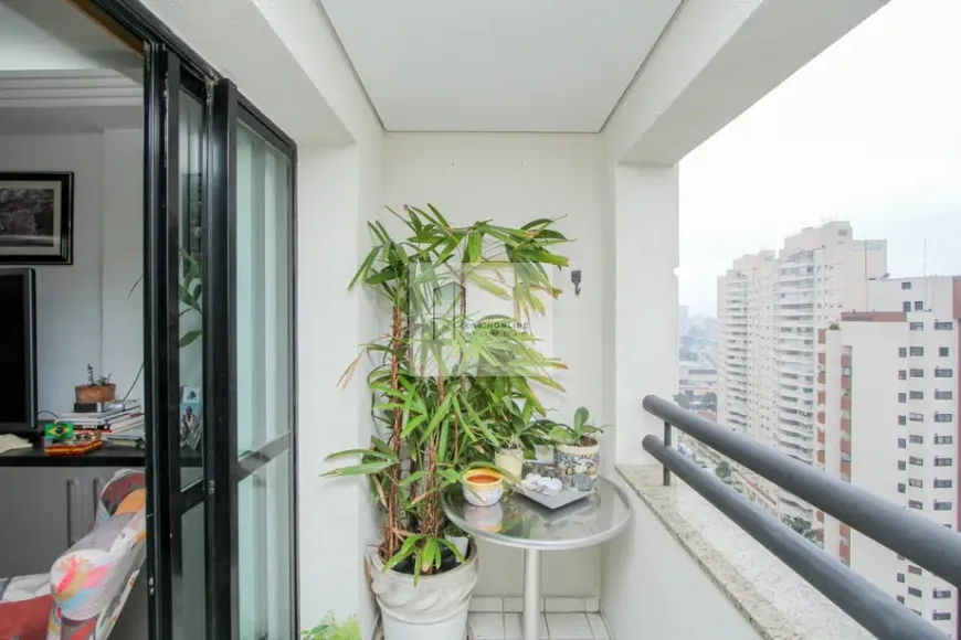 Foto 1 de Apartamento com 3 Quartos para venda ou aluguel, 105m² em Vila Mariana, São Paulo