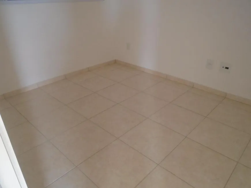 Foto 1 de Apartamento com 1 Quarto à venda, 35m² em Vila Voturua, São Vicente