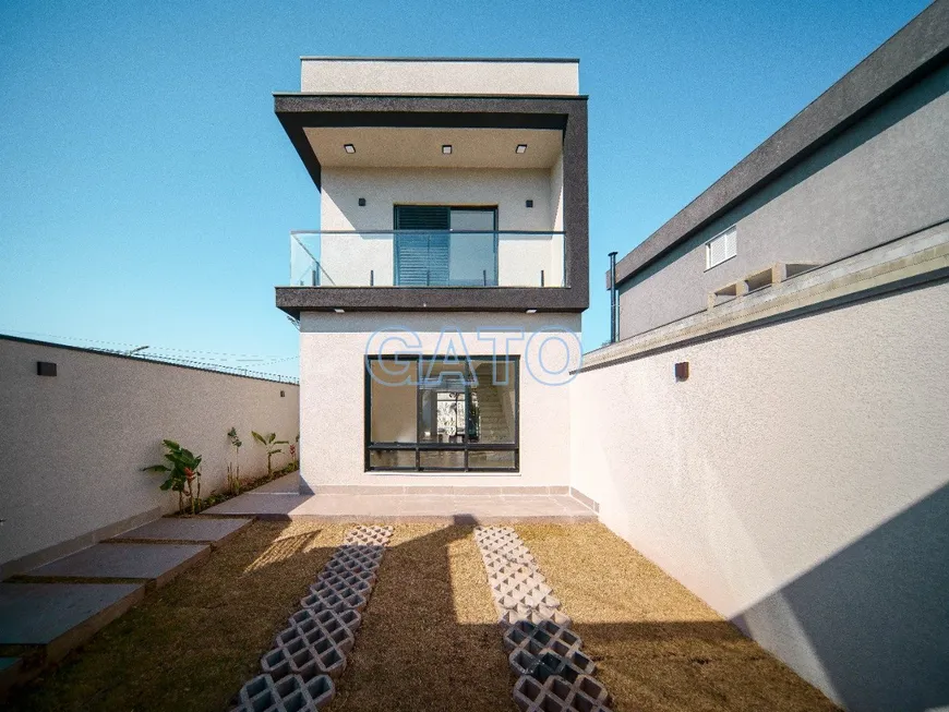 Foto 1 de Casa de Condomínio com 3 Quartos à venda, 135m² em Villas do Jaguari, Santana de Parnaíba