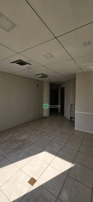 Foto 1 de Sala Comercial para venda ou aluguel, 35m² em Jardim Londrina, São Paulo