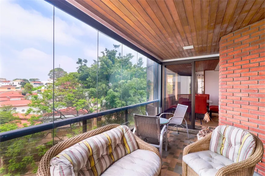 Foto 1 de Apartamento com 4 Quartos à venda, 217m² em Alto de Pinheiros, São Paulo