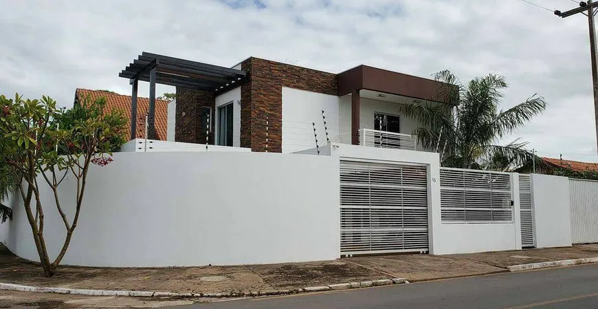 Foto 1 de Sobrado com 3 Quartos à venda, 450m² em Santa Cruz II, Cuiabá