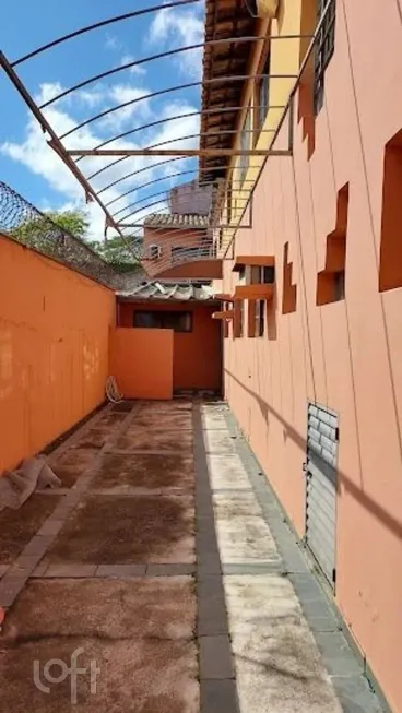 Foto 1 de Casa com 4 Quartos à venda, 244m² em Alto de Pinheiros, São Paulo
