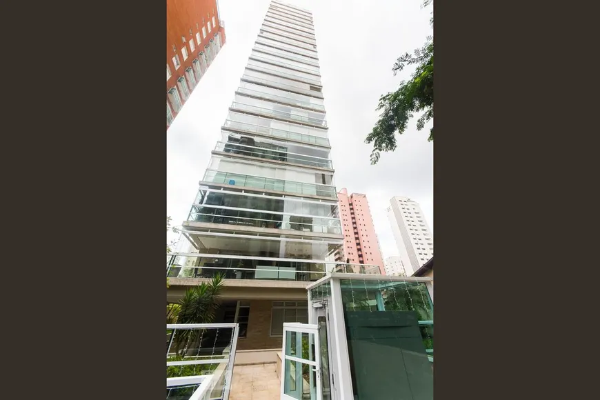 Foto 1 de Apartamento com 4 Quartos à venda, 214m² em Moema, São Paulo