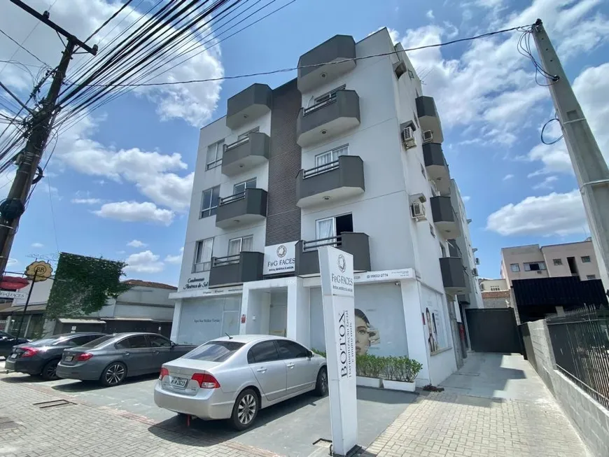 Foto 1 de Apartamento com 2 Quartos à venda, 61m² em América, Joinville