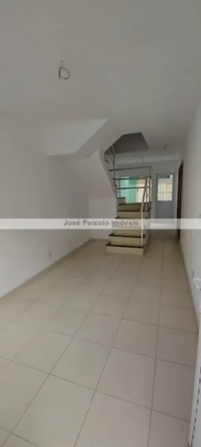 Foto 1 de Casa de Condomínio com 3 Quartos à venda, 85m² em Campo Grande, Rio de Janeiro